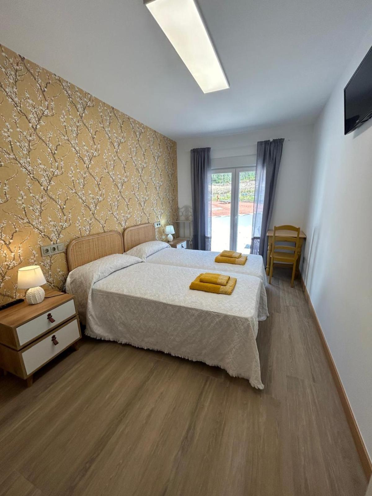 Apartamentos Torres Del Milladoiro Amés エクステリア 写真