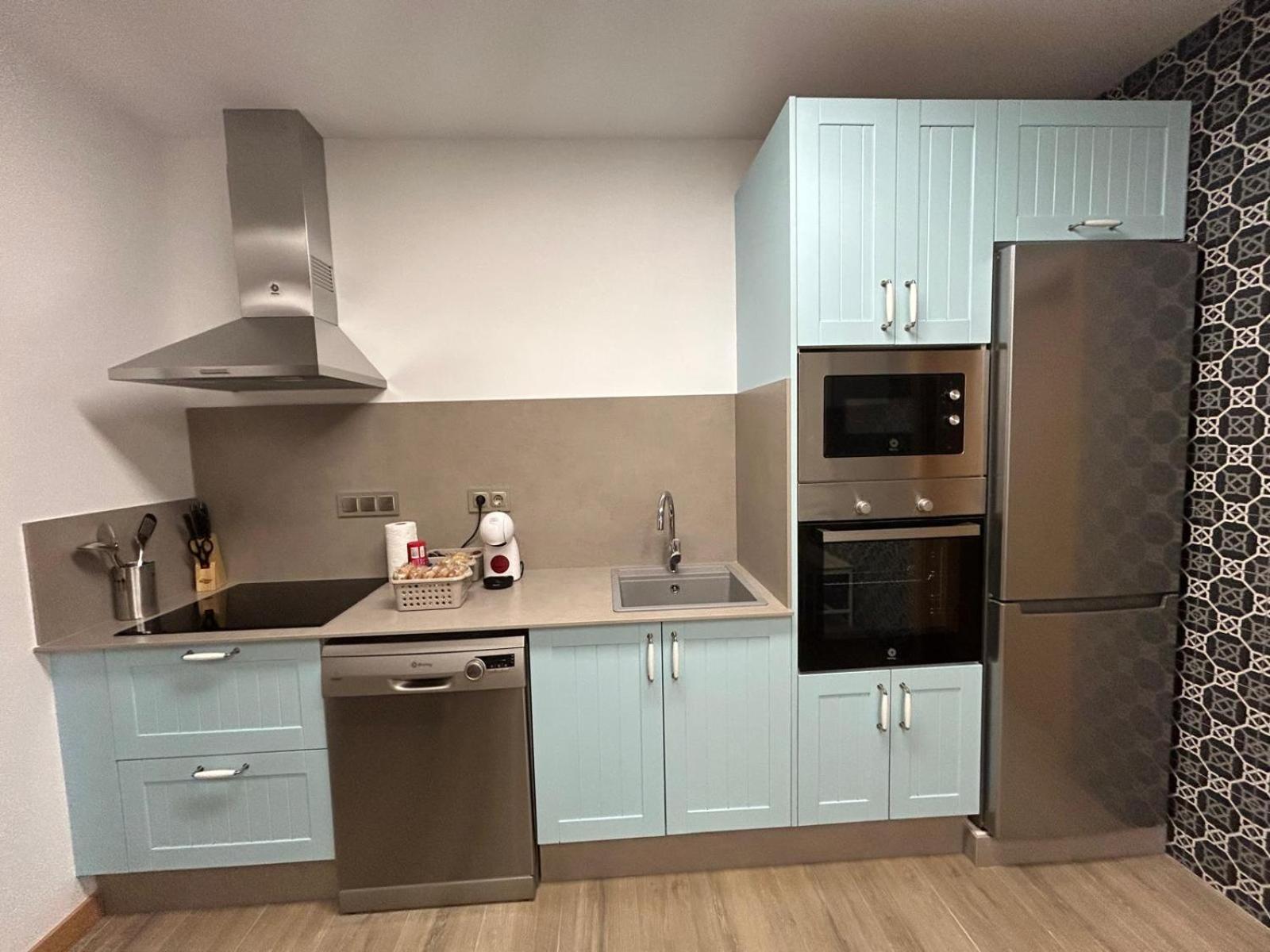 Apartamentos Torres Del Milladoiro Amés エクステリア 写真