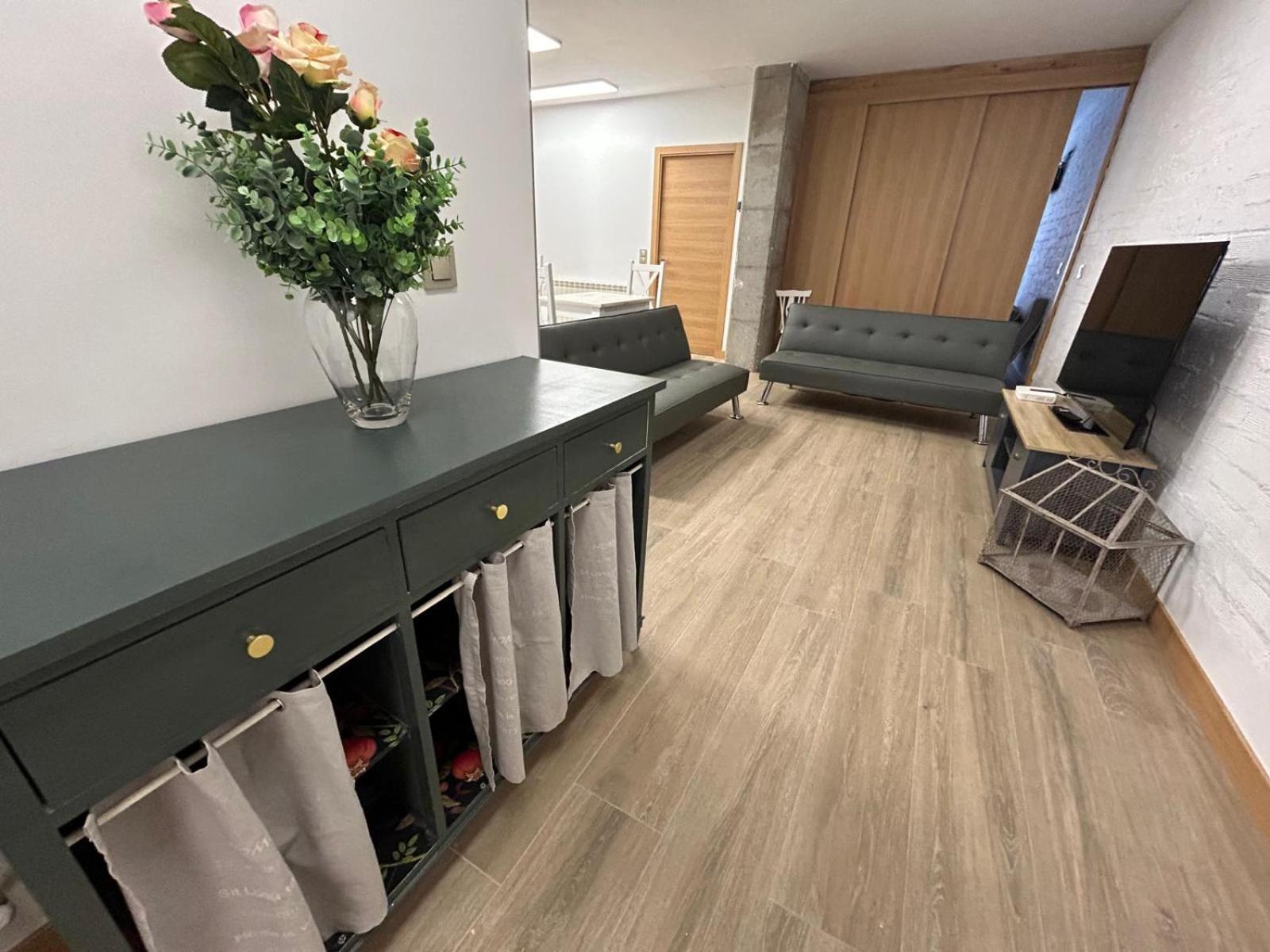 Apartamentos Torres Del Milladoiro Amés エクステリア 写真