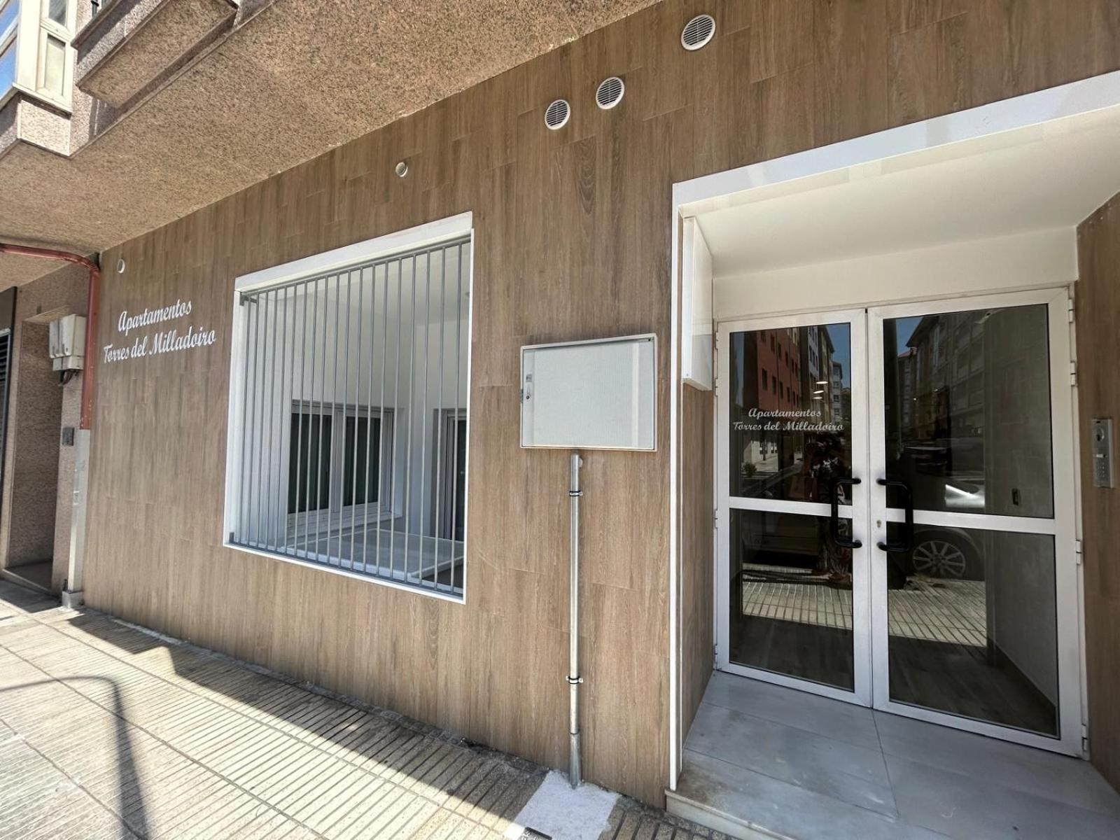 Apartamentos Torres Del Milladoiro Amés エクステリア 写真