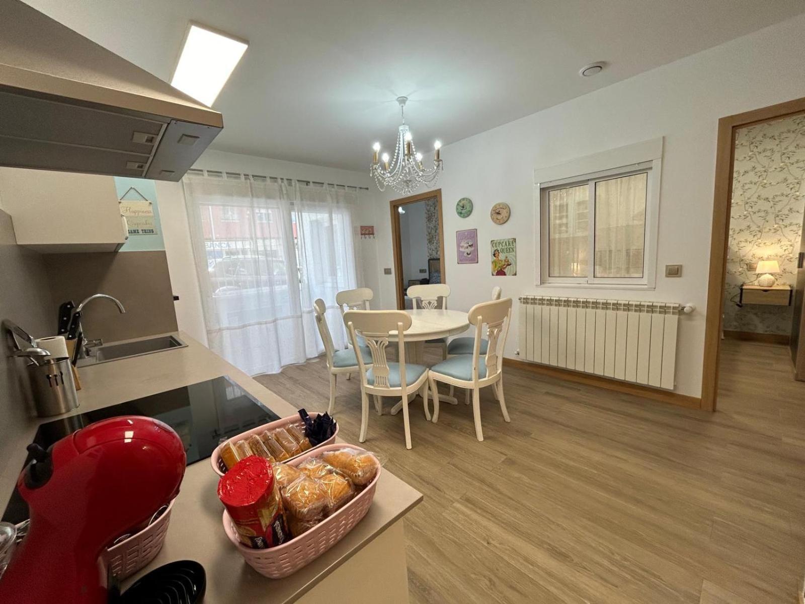 Apartamentos Torres Del Milladoiro Amés エクステリア 写真