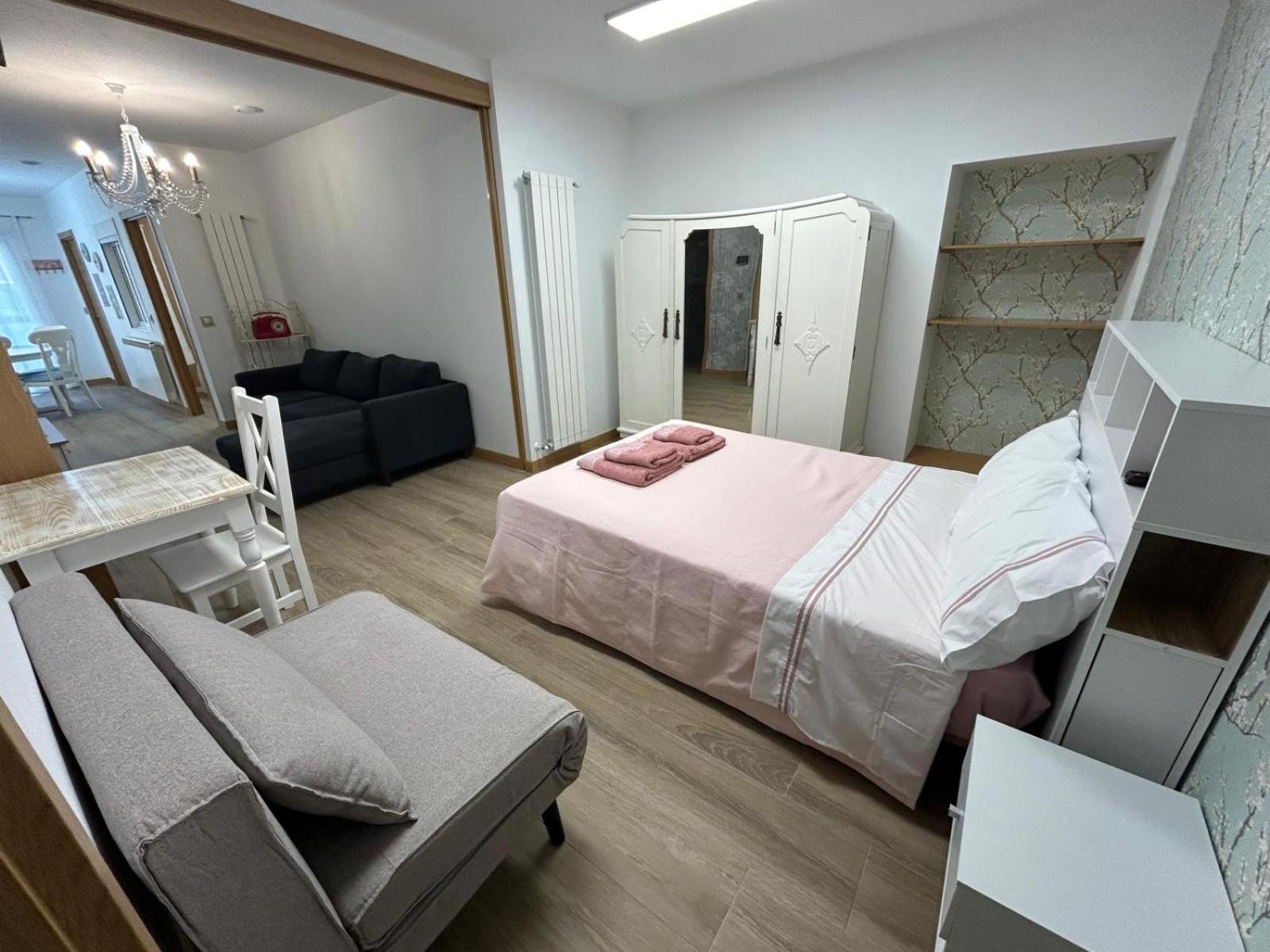 Apartamentos Torres Del Milladoiro Amés エクステリア 写真